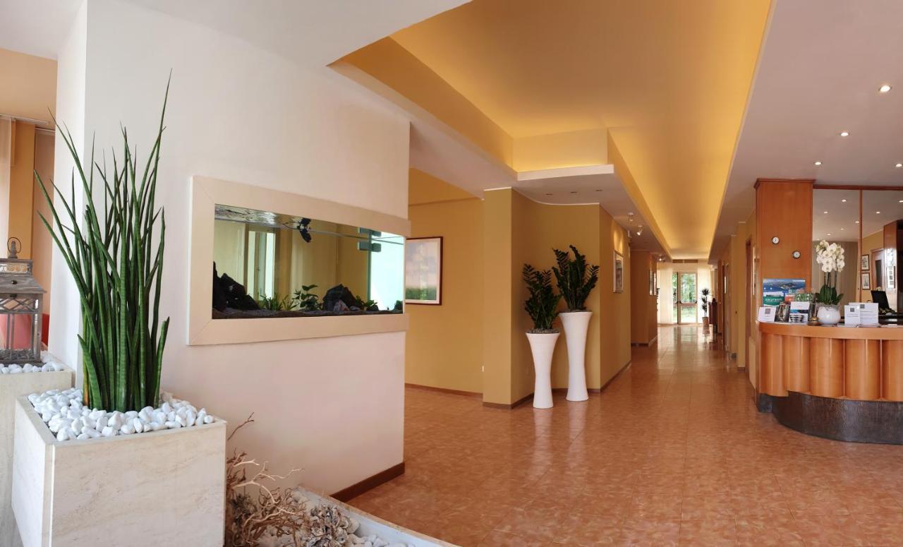 Hotel Sorriso Нумана Екстер'єр фото